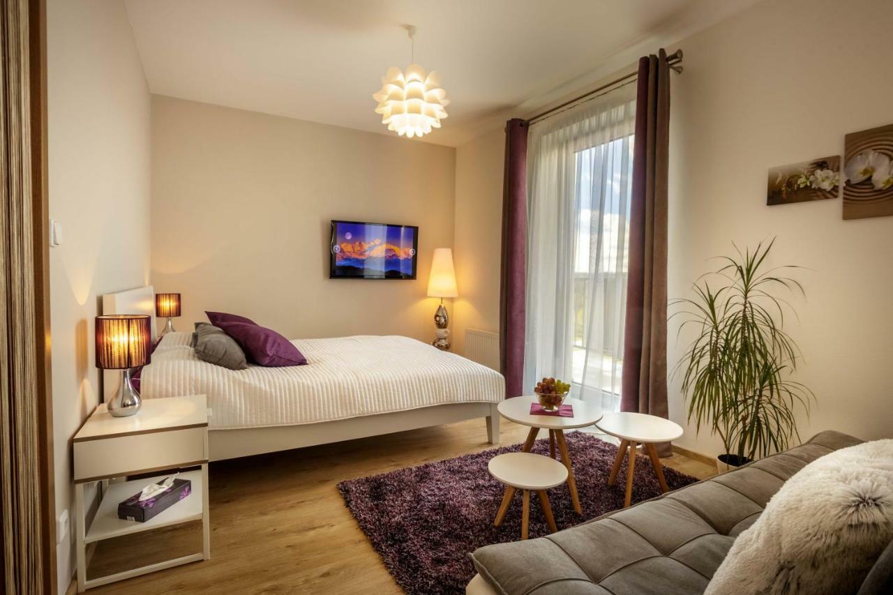 Luxurious, Lovely And Romantic Apartment In Tábor Exteriör bild