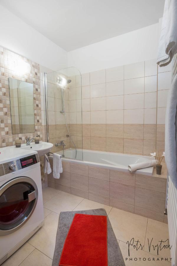 Luxurious, Lovely And Romantic Apartment In Tábor Exteriör bild